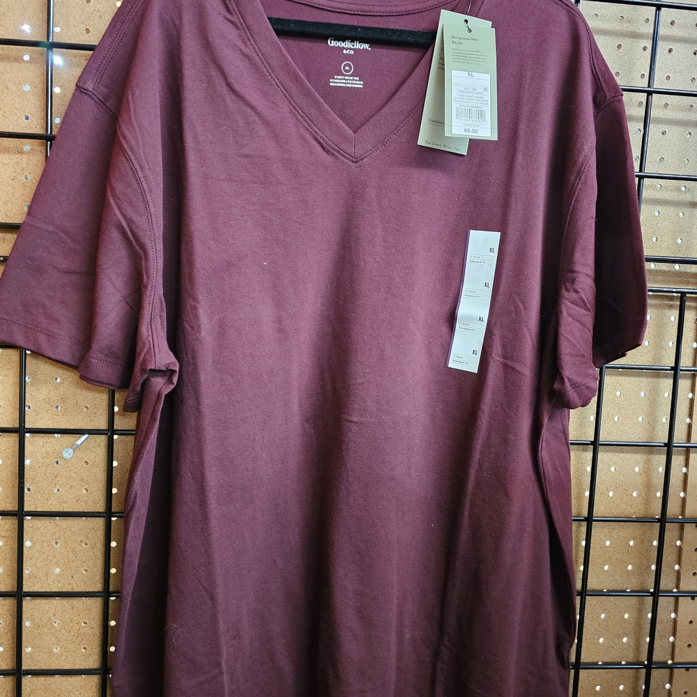 Goodfellow & Co Men's Burgundy V-Neck Tee